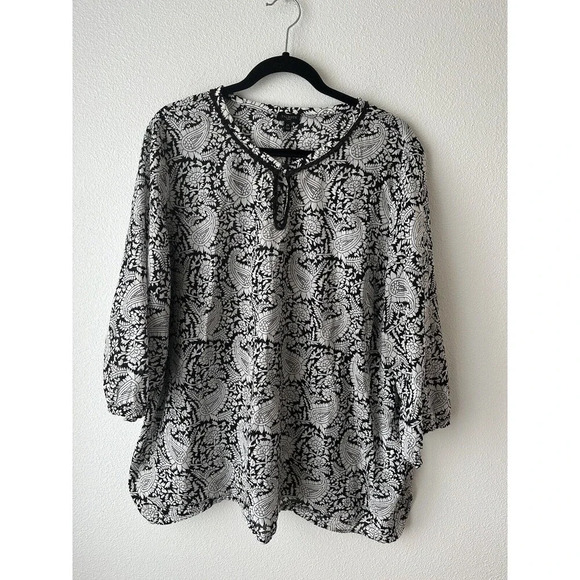 Talbots 2X Paisley Popover Blouse Top Black White Long Sleeve Embroidered Office - Picture 1 of 9